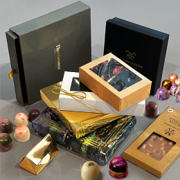 Suklaakonvehti-laatikot